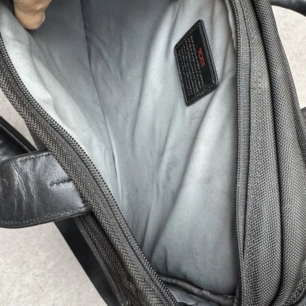TUMI ALPHA II 2 Portfolio Briefcase carry-on Business bag Black **MONOGRAM